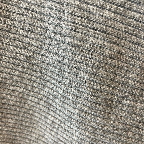 Lafayette 148 New York gray 100% merino wool cardigan - Picture 8 of 8